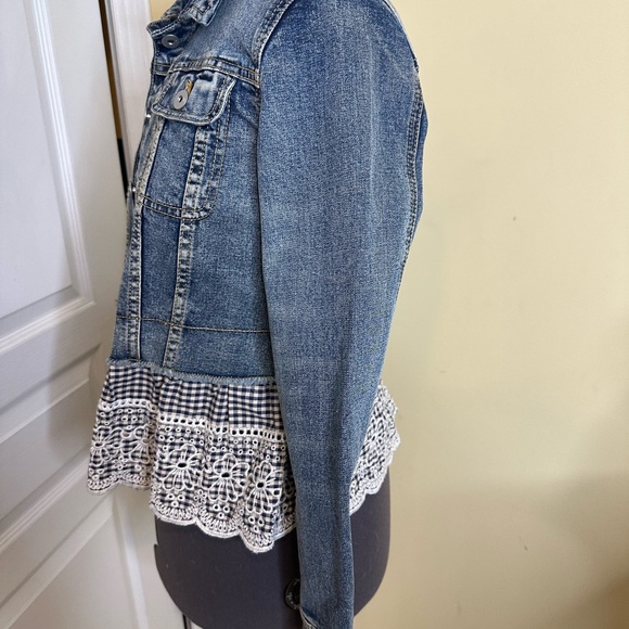 Pilcro and the letterpress Denim Jacket with eyelet trim  size small - Picture 7 of 13